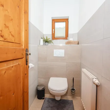 Haus-pongau Apartment